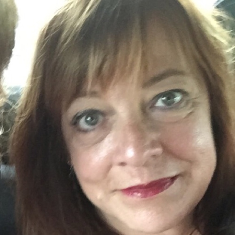 Meet your Posher, Julie